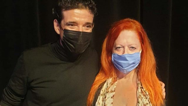 Lidia Arrocha junto a Luis Álvarez, propietario del Teatro Príncipe Pío de Madrid, en encuentro cultural